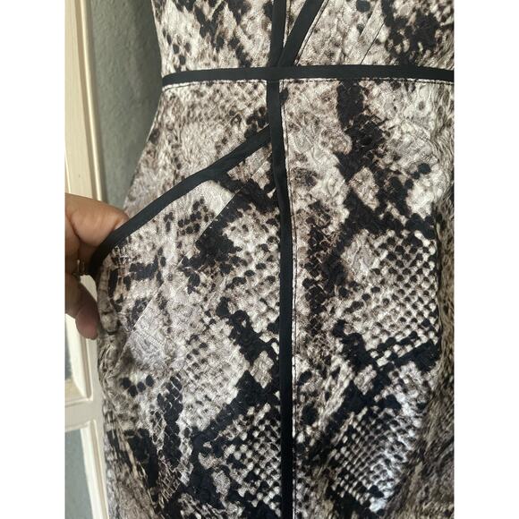 BCBG Maxazria Strapless Dress - Picture 7 of 11